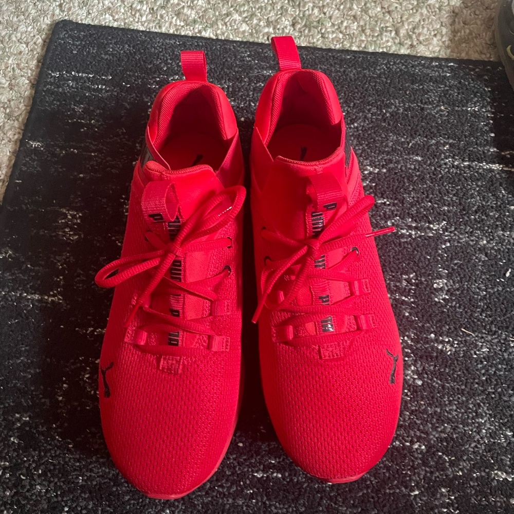 Size 9.5 only worn a handful of times
